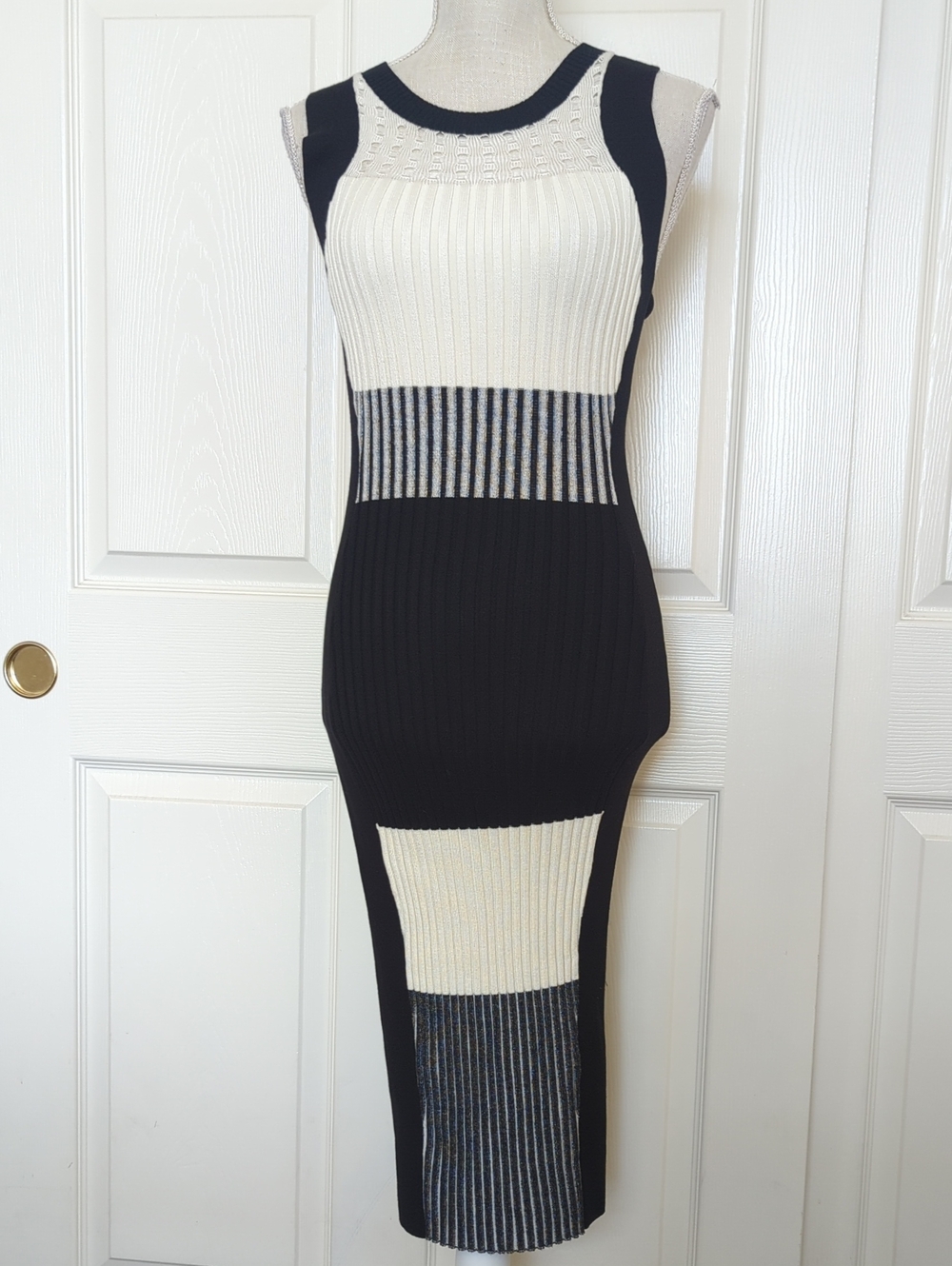 Karen Millen colorblock ribbed knit Midi dress - Picture 2 of 7